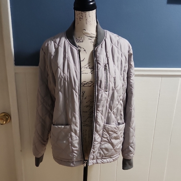 Abercrombie & Fitch Jackets & Blazers - Abercrombie & Fitch Quilted Reversable Full Zip Womens Jacket Size Large